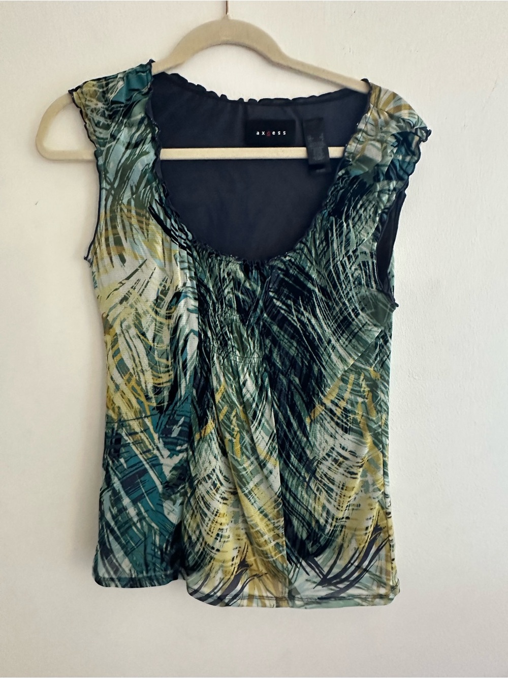 Y2K Green Palm-Print Sleeveless Top